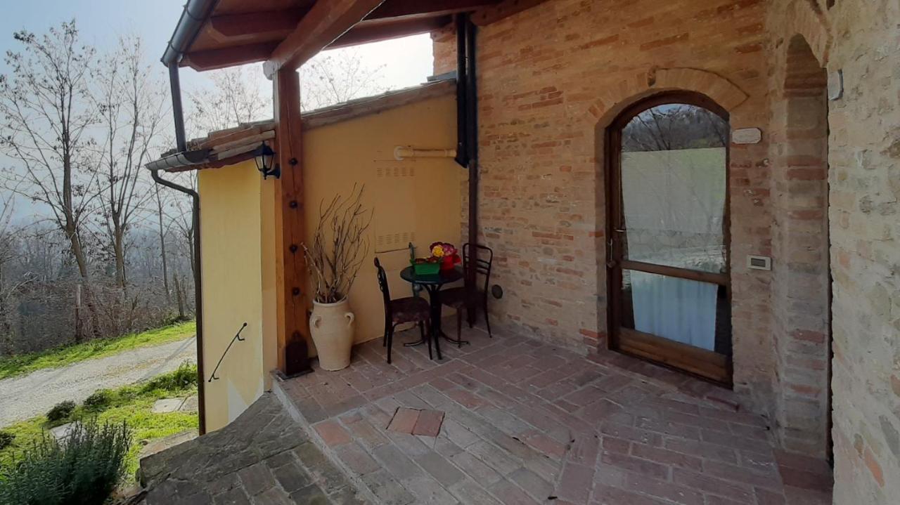 Country House Ca' Vernaccia Pensionat Urbino Exteriör bild