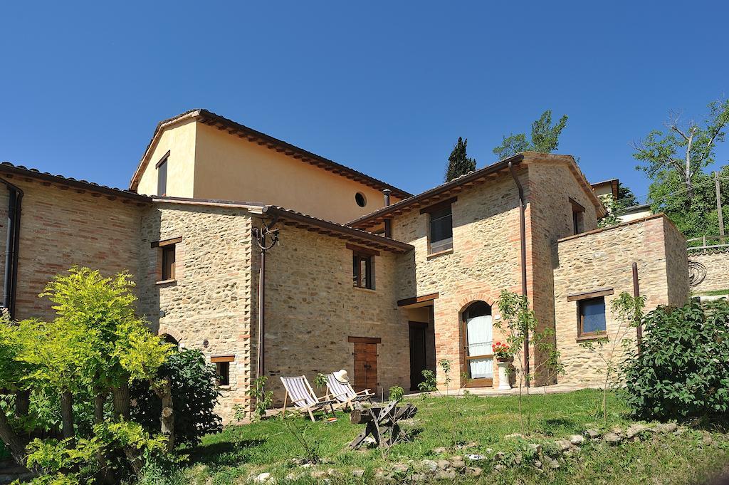 Country House Ca' Vernaccia Pensionat Urbino Exteriör bild