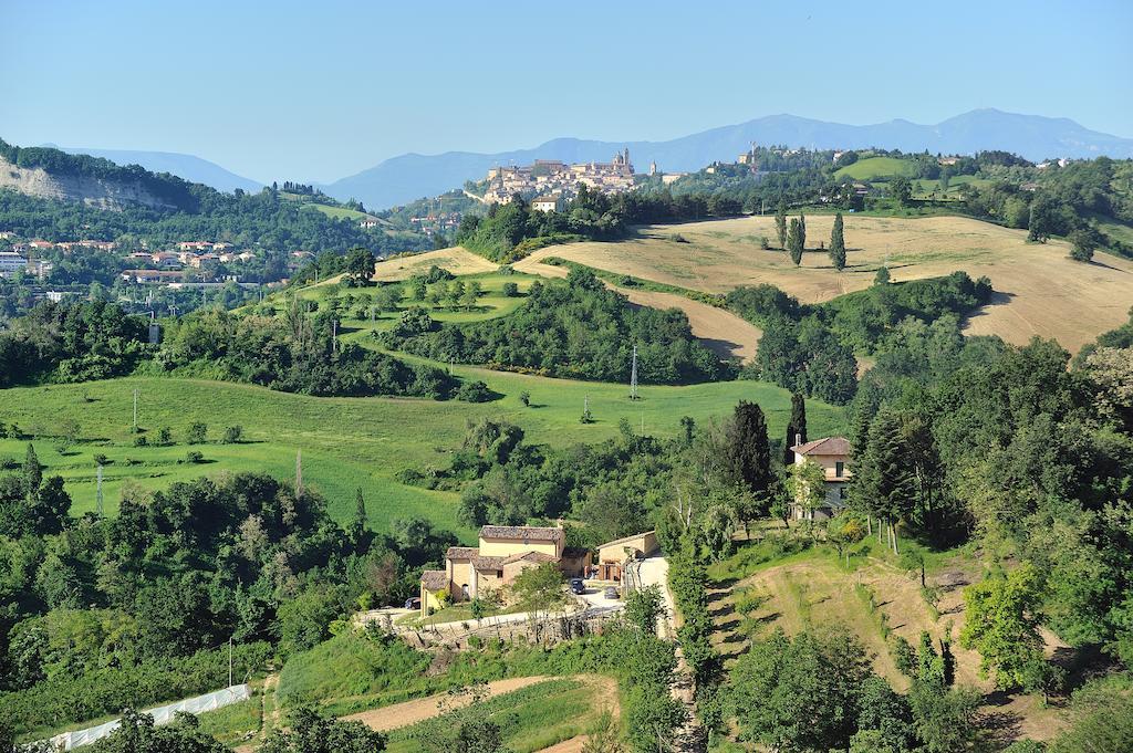 Country House Ca' Vernaccia Pensionat Urbino Exteriör bild